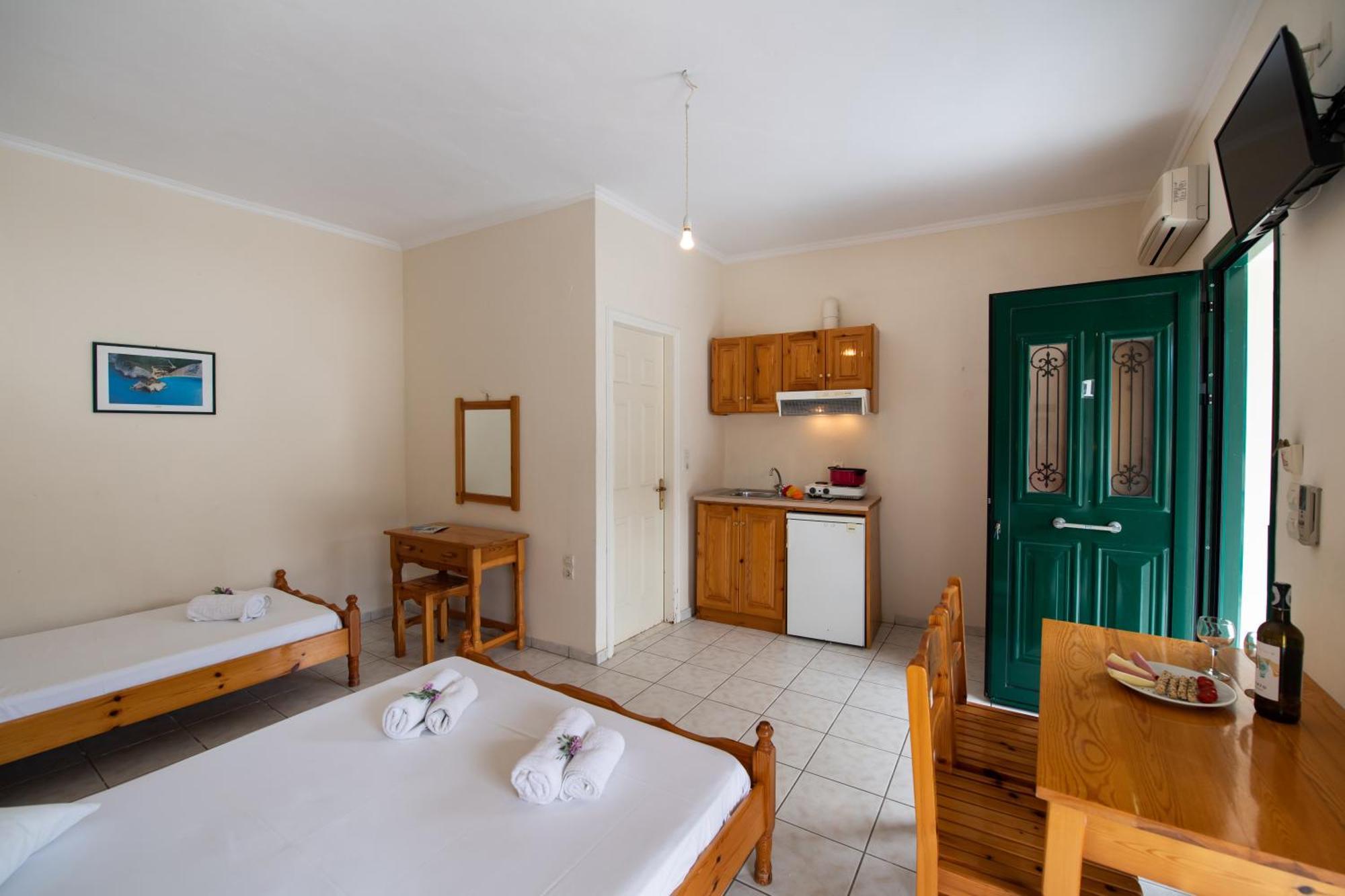 Mediterraneo Studios Vasilikí Zewnętrze zdjęcie